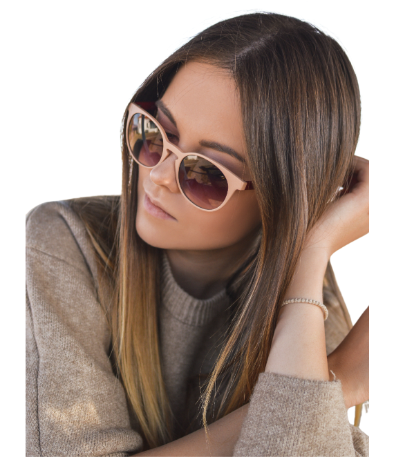 Woman wearing stylish sunglasses